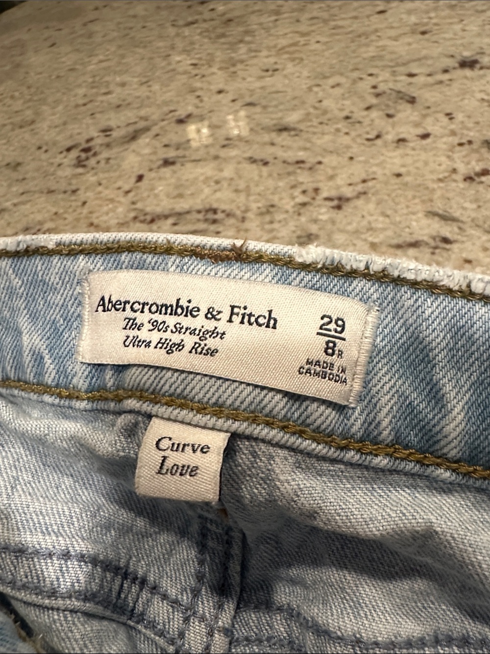 Abercrombie & Fitch Light Blue Curve Love Jeans Women’s Jeans Size 29/8r